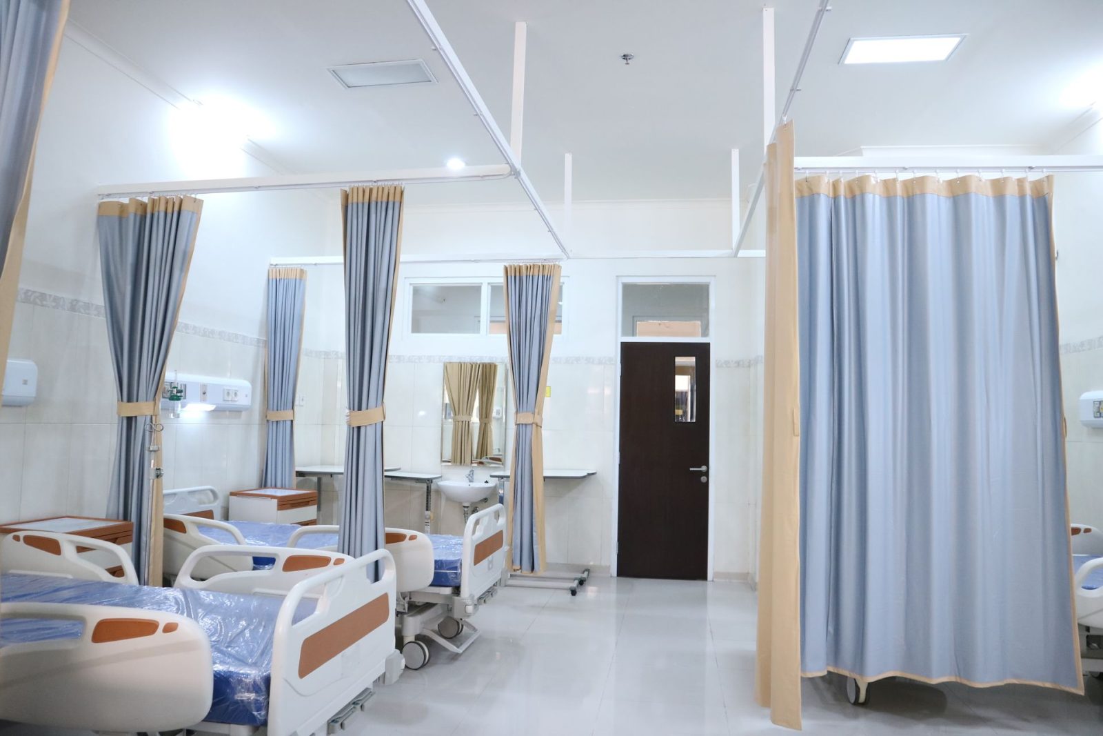 https://skyshot.ro/360° photography for clinics and medical centers